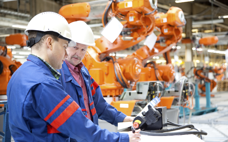 Vì Sao Doanh Nghiệp Khó Tuyển Engineer? Thị Trường Kỹ Sư 2026