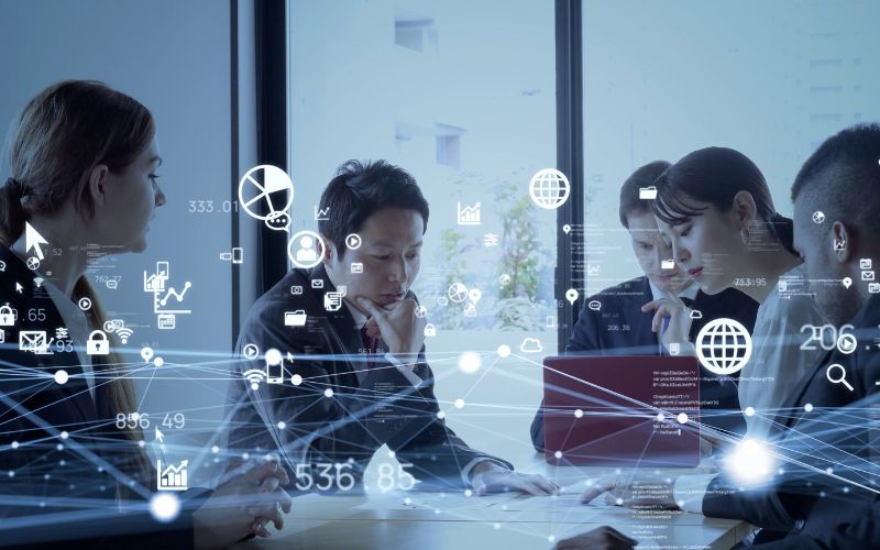 Kỹ năng giao tiếp trong môi trường kỹ thuật: Năng lực quyết định hiệu quả phối hợp và cơ hội phát triển của kỹ sư